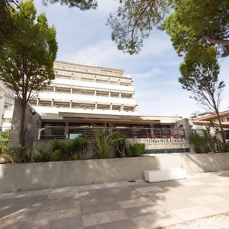 Hotel Ambra