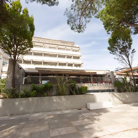 Hotel Ambra Lignano Sabbiadoro