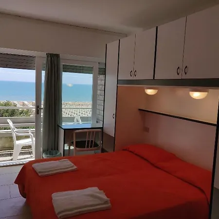 Ξενοδοχείο Ambra 3*