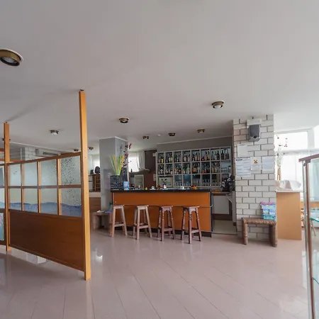 Ξενοδοχείο Ambra 3*