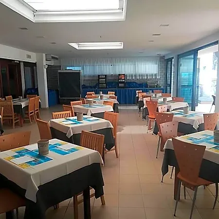 Hotel Ambra 3*