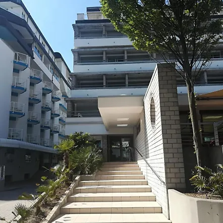 Ambra 3* لينانو سابيادورو